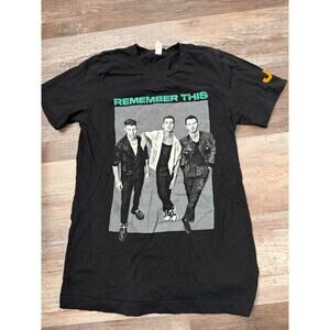 Jonas Brothers "Remember This" concert tour T-shirt in black sz Small